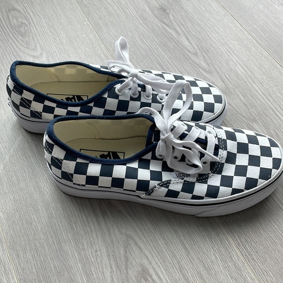 Vans Checkboard Lace up - Picture 3 of 5